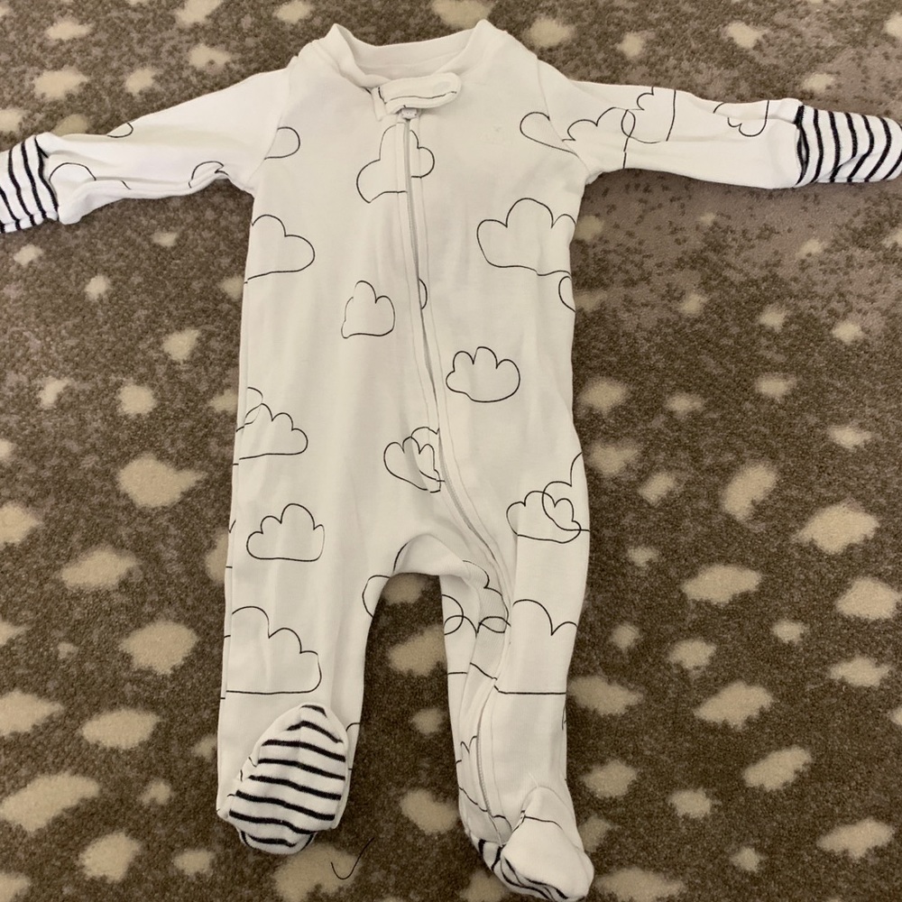 Baby Gap Cloud Zip Footie Newborn Up To 7 Lbs